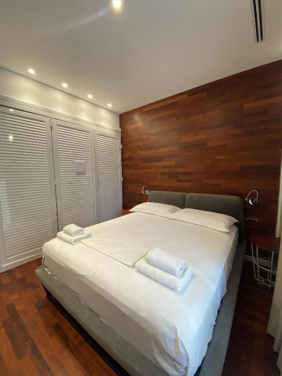 Crown Boutique Hotel Durrës Exterior foto